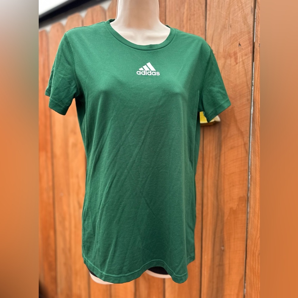 Adidas Athletic Tee in Green Size Small Petite